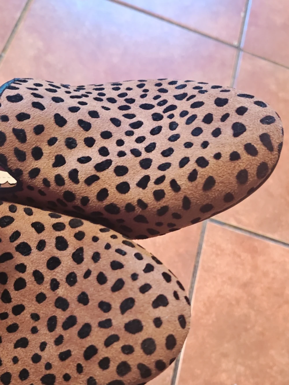 Isaac Mizrahi Brown Leopard Print Suede Loafers